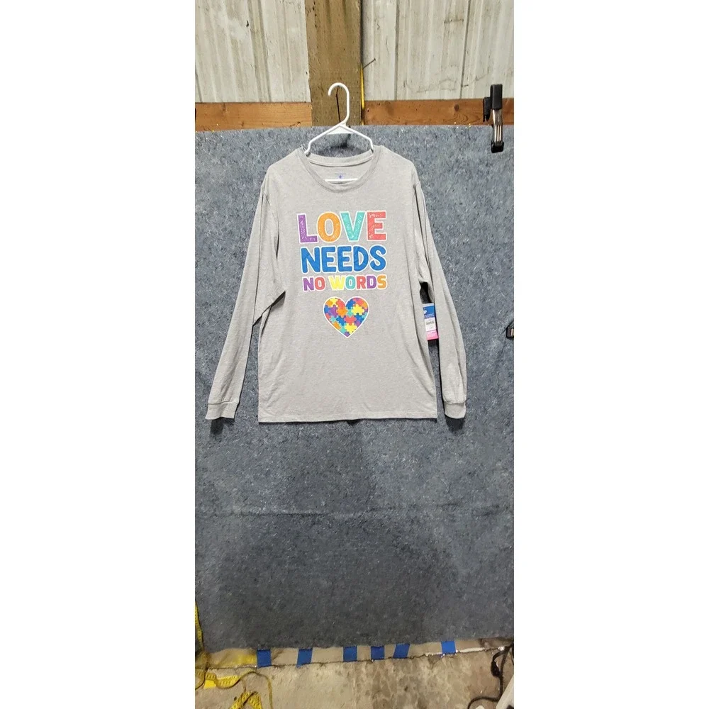 Autism Speaks Love Needs No Words Unisex‎ Long Sleeve Gary Blackground Size XL